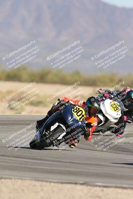 media/Oct-04-2025-CVMA (Sat) [[408bcdd6e4]]/Race 14-500-400-350 Supersport/